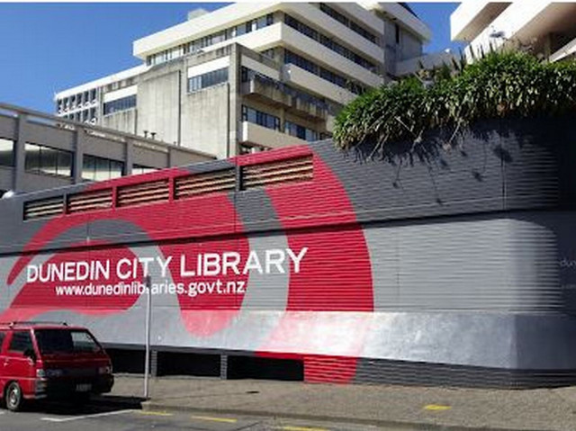 Dunedin Public Library