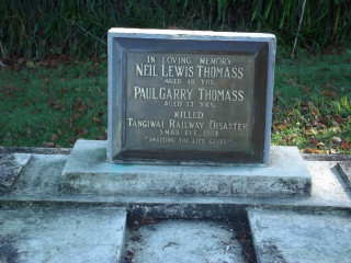 Woodville's Historic Gorge Cemetery Tour