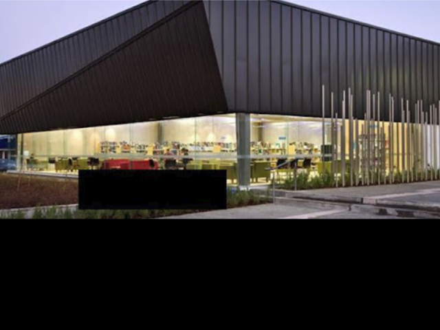 Pukekohe Library